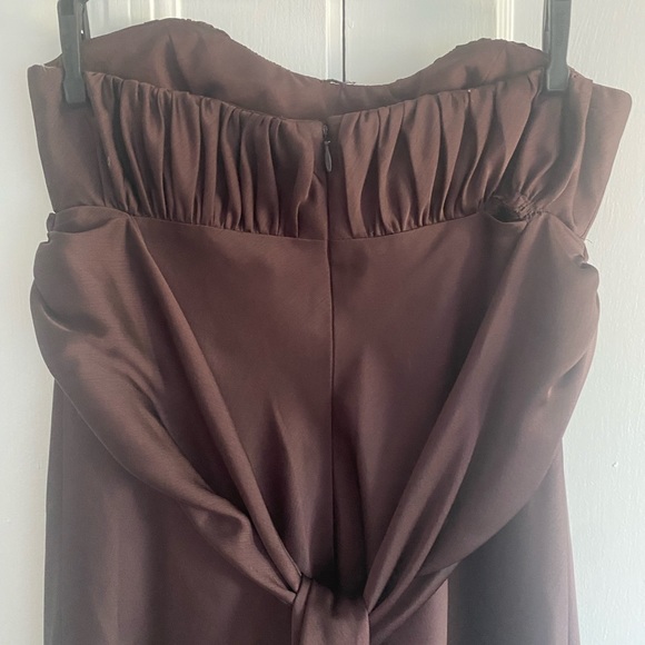 🍫 GUC DAVID’s Bridal Chocolate Satin Gown Strapless Charmeuse Sz 4 - Picture 4 of 7